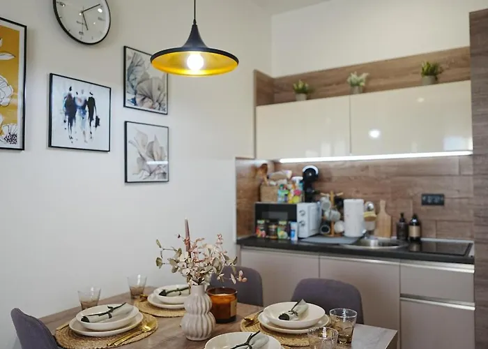 Vitadea Milmari * Κοπαόνικ